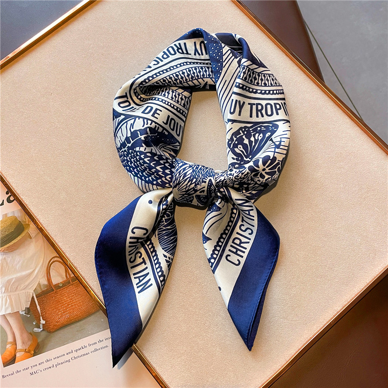Fazzoletto in raso di seta con - Women Fashion Necktie recensione e prezzo