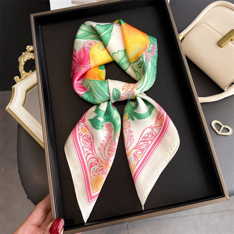 2026 nuove sciarpe quadrate di - Women Fashion Necktie recensione e prezzo
