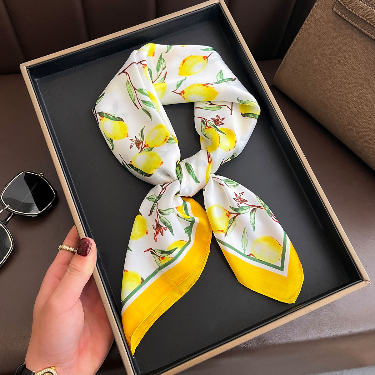 2025 Nuova Sciarpa di seta qua - Women Fashion Necktie recensione e prezzo
